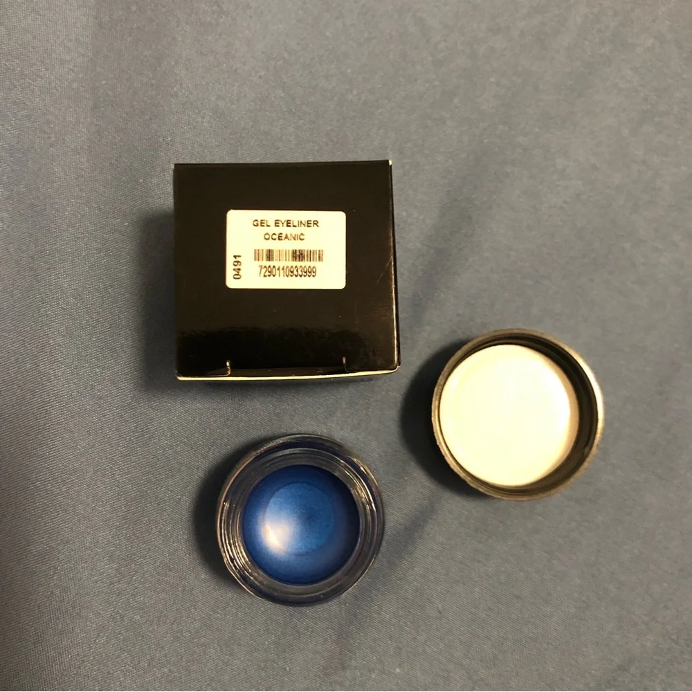 Il Makiage Blue Oceanic Gel Eyeliner Discounted Exclusive 3g / .10oz
